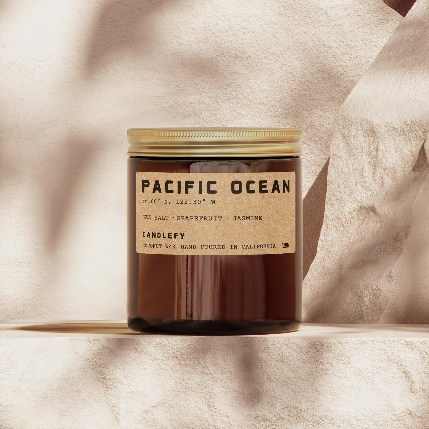 Pacific Ocean: California Scented Candle  (Ocean Rain, Grapefruit, Jasmine)
