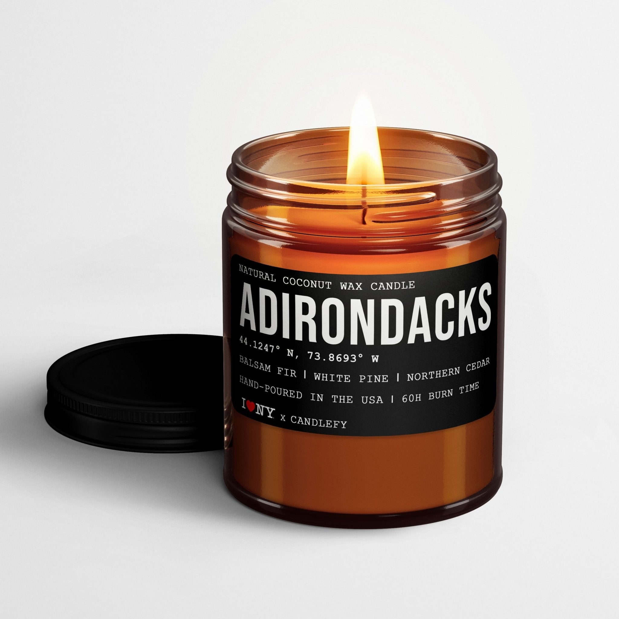 Adirondacks: New York Scented Candle (Balsam Fir, White Pine, Northern Cedar) - Candlefy