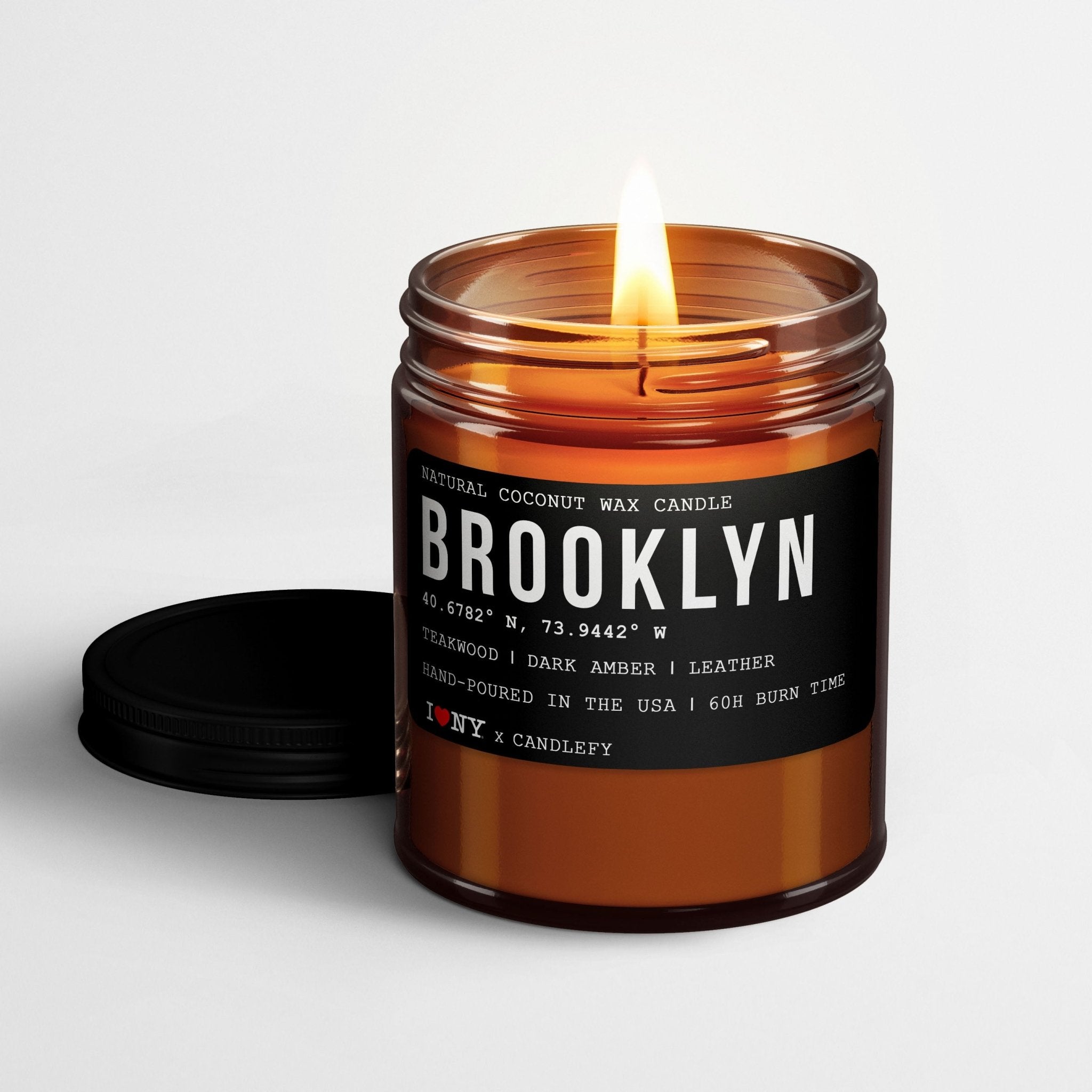 Brooklyn: New York Scented Candle (Teakwood, Dark Amber, Leather) - Candlefy