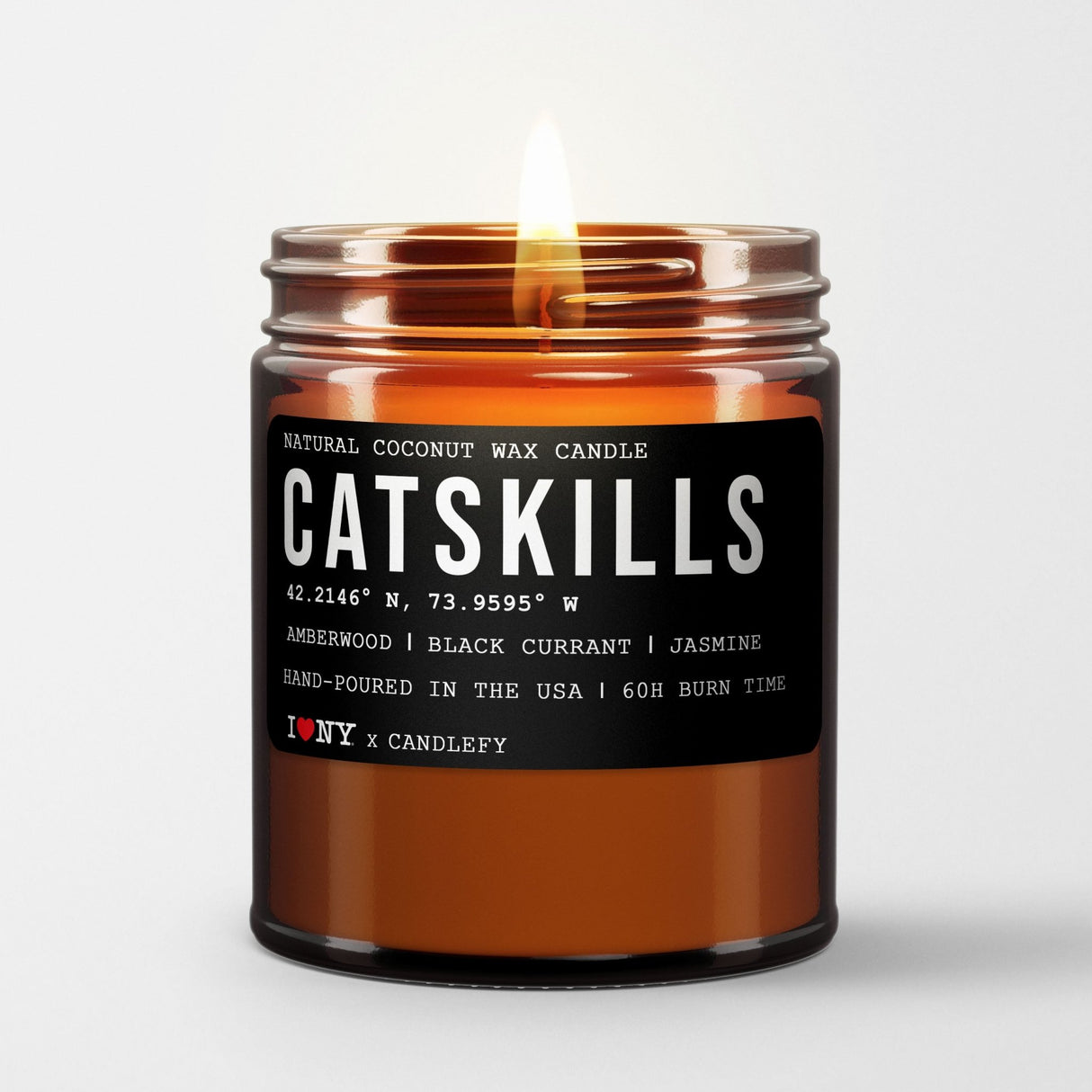 Catskills: New York Scented Candle (Amberwood, Black Currant, Jasmine) - Candlefy