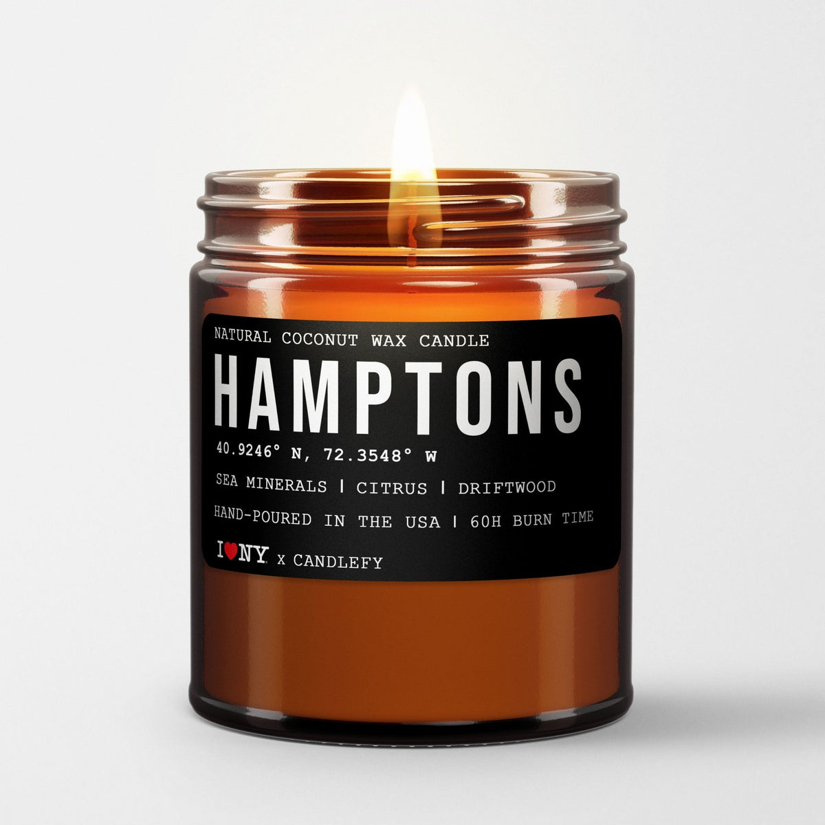 Hamptons: New York Scented Candle (Sea Mineral, Citrus, Amberwood) - Candlefy
